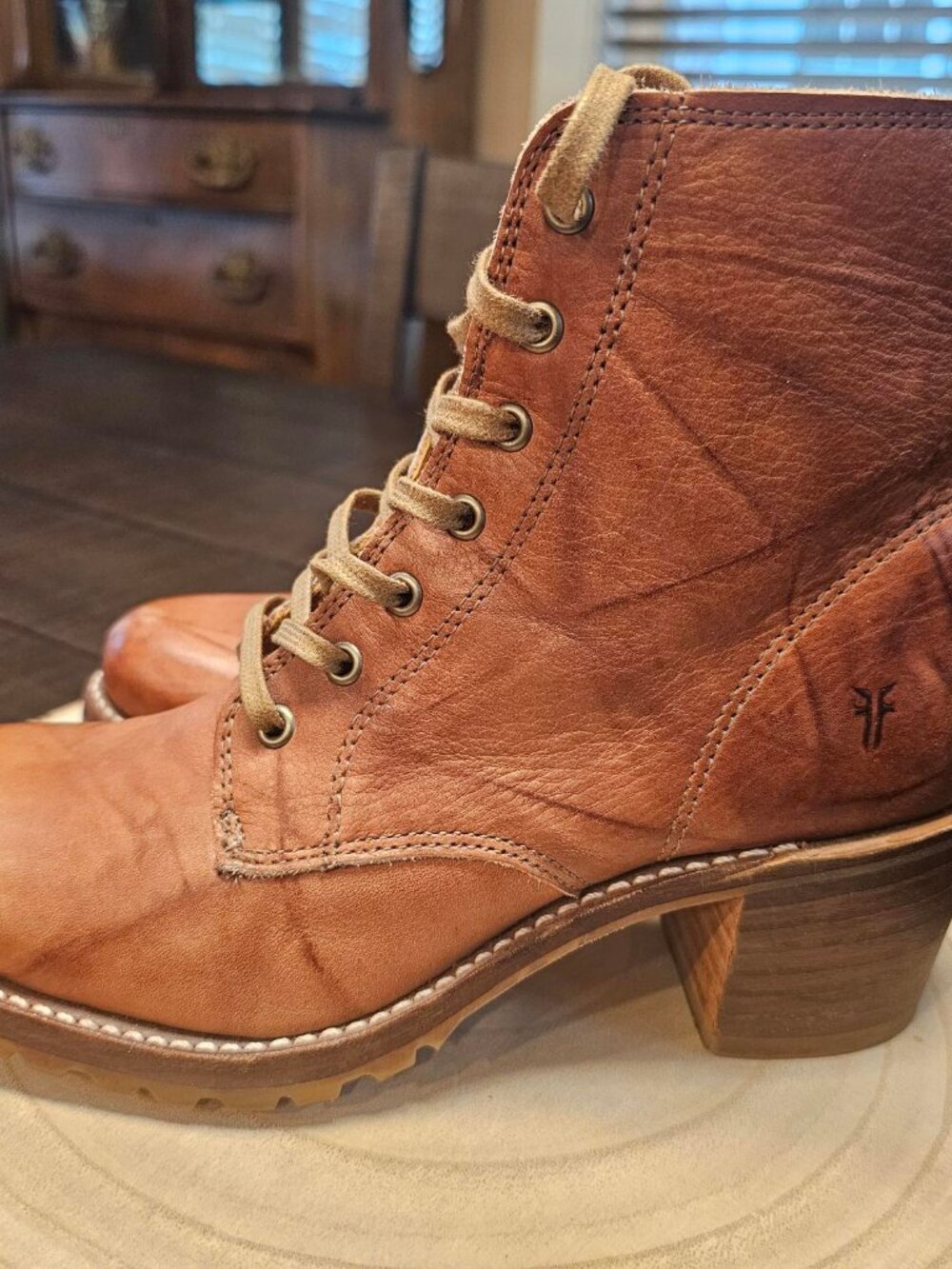 Frye Sabrina 6G Lace Up Boots, Size 8.5, Like New, Color Saddle